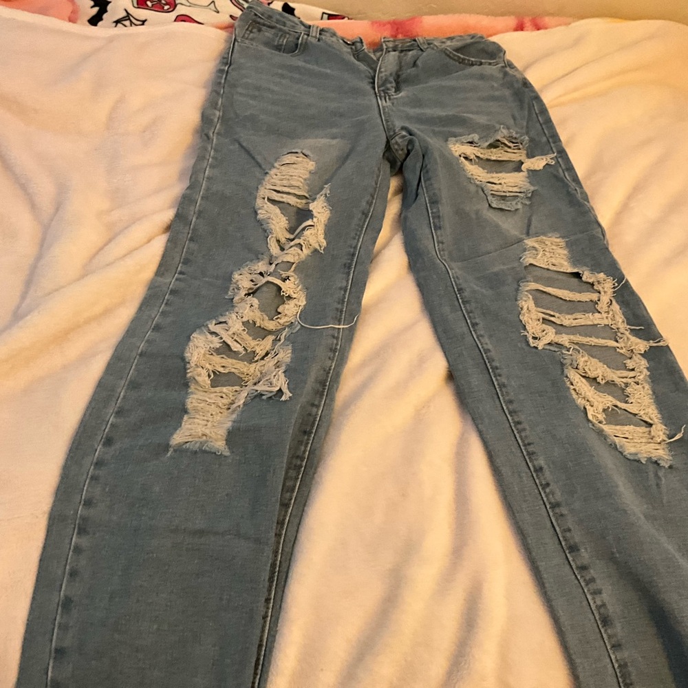 SHEIN ripped Pants